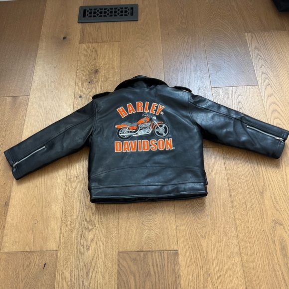Harley Davidson Faux Leather Kids Motorcycle Jacket - Size 6 -  Black - EUC - Picture 8 of 10